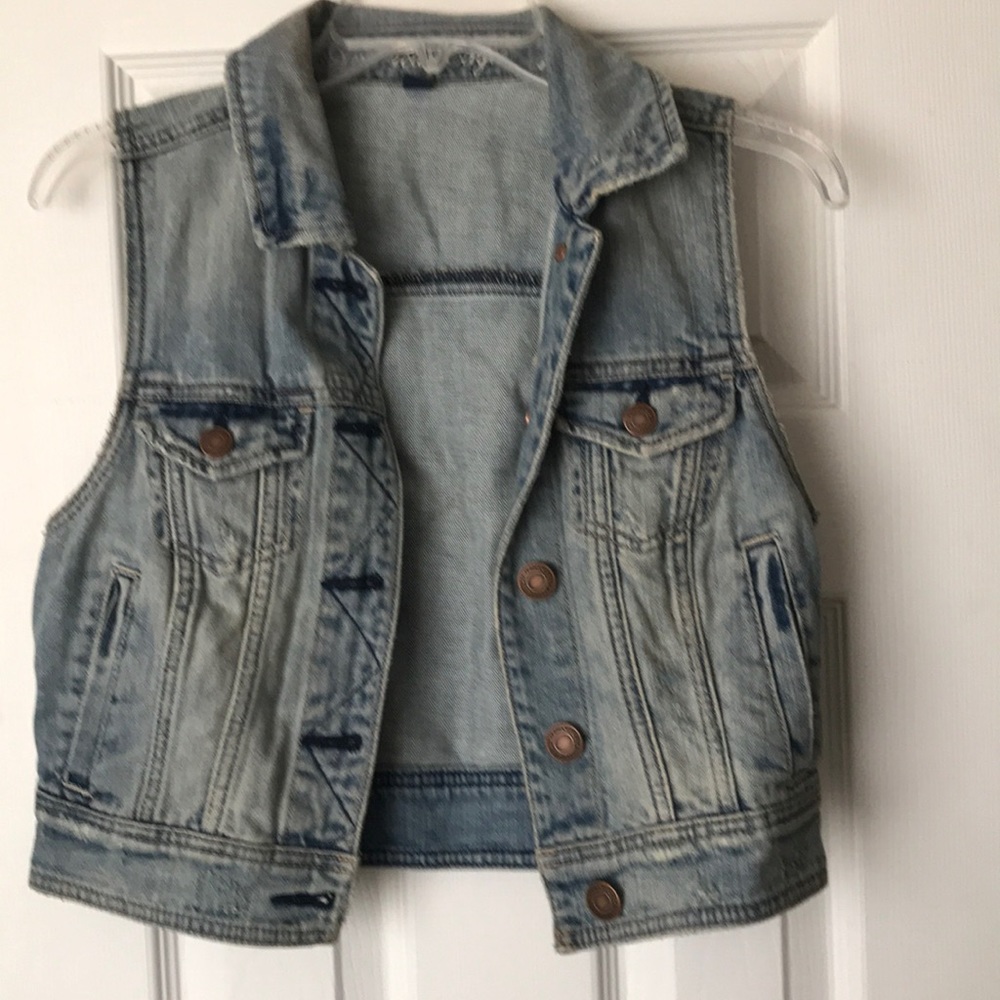 American Eagle Distressed Denim Vest